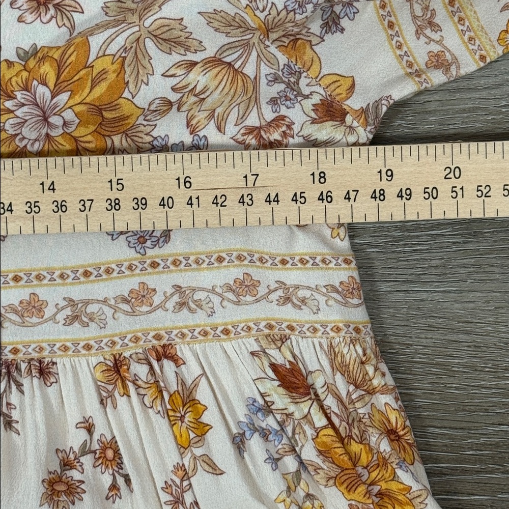 Spell Meadowlands Gown in Cream Size Medium - Picture 14 of 15